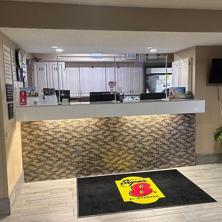 Super 8 By Wyndham Mundelein/Libertyville Area Esterno foto